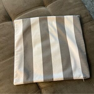 Taoson White/Grey Striped 18”x 18” Throw Pillow Cover 1pc